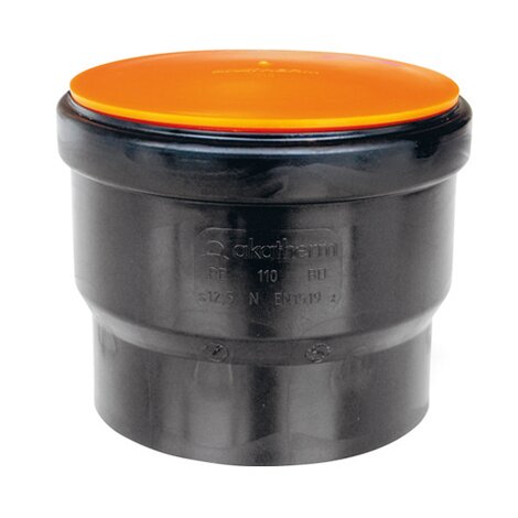 Plug-in socketWith protection plug