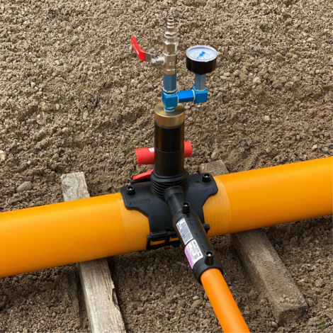 Pressure Tapping Tees with extra long outlet spigot