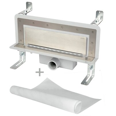 Accessible wall slot channel with 30 mm trap. With geo-textile
water tightening fabric. Frontal outlet to be glued